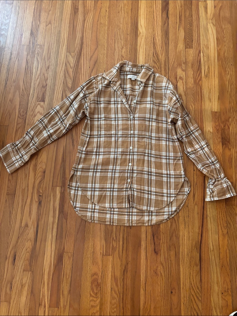LOFT Tan and White Plaid Button-Up Shirt